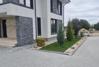 Complex rezidential cu 7 vile langa Laguna Albastra - 34