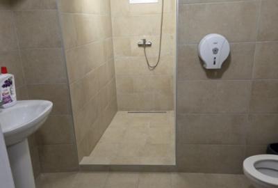 Spațiu comercial, de 83 mp, în Central