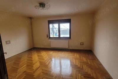 Imobil cu 3 case:C1 -3 nivele;C2-2nivele;C4-1 nivel;C3;C5;Piscina;Foisor - 5