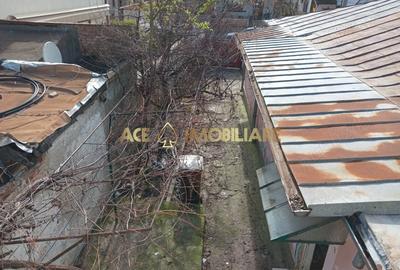 2 Case  | 1 Mai | Proximitate Metrou | Necesita Renovate | Teren 246mp - 5