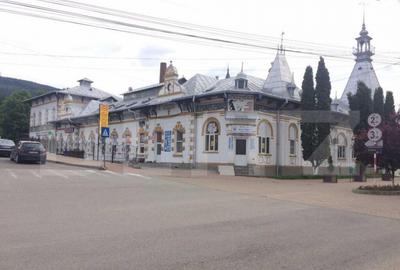 Vanzare cladire spa?ii comerciale ?i de locuit - 2