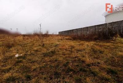 Teren de 718 mp, în Săcălaz