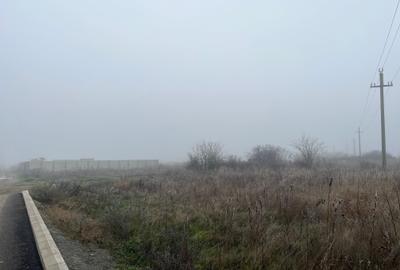 Vand teren - lot de casa in Sabareni - drum asfaltat, utilitati - 0% comision - 4