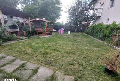 Casă cu 2 camere cu Teren 483 Mp în Criș