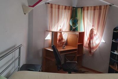 Casă cu 4 camere cu Teren 500 Mp în Paleu - 1