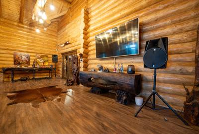 Proprietate Spectaculoasa - Sanctuar de liniste - Teren 4.7Ha - 1.000 MP Utili - 14