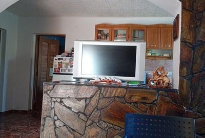 Casă cu 3 camere în Bulgăruș - 2