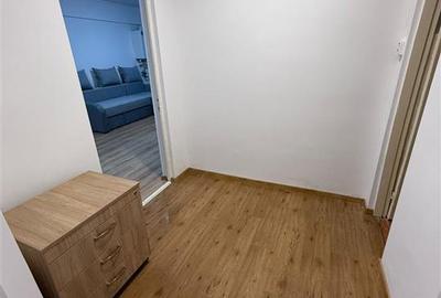 Spațiu comercial, de 75 mp, în Apollo - 4