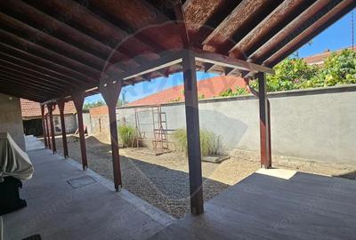 Casa de vanzare - 2