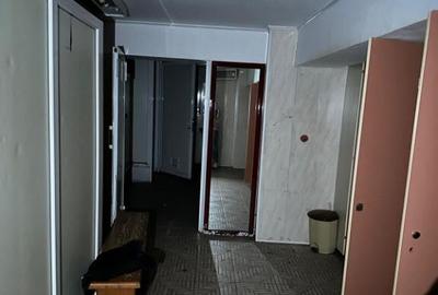 Spa?iu comercial de inchiriat 336 mp + subsol + parcare - 35