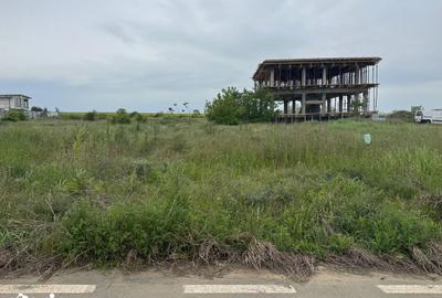 Teren de 300 mp, în Central