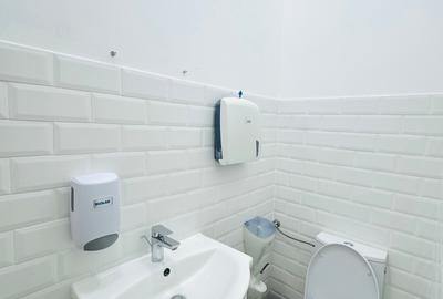 Spațiu comercial / Laborator cu hota + terasă + parcare / Oportunitate - 2