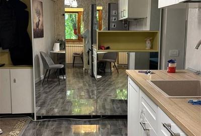 Apartament cu 2 camere decomandat în Central - 3