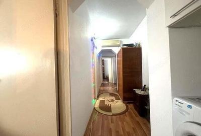 Apartament 3 camere decomandat zona Zahana - 2