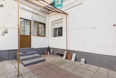 Apartament cu 3 camere semidecomandat, mobilat în Central - 25