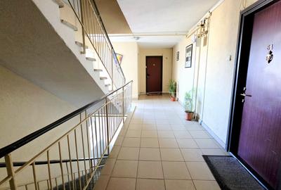 Apartament cu 3 camere decomandat, mobilat în 13 Septembrie - 18