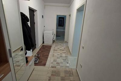 Apartament cu 2 camere in Sanpetru - 3