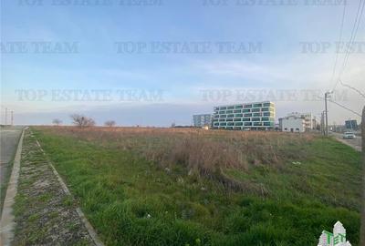Teren Construcții intravilan de 18000 mp, în Est - 2