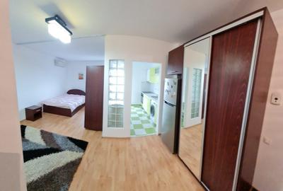 Garsoniera, parcare, metrou Lujerului, tramvai 41,Quadra Place, str Fabricii 26 - 16