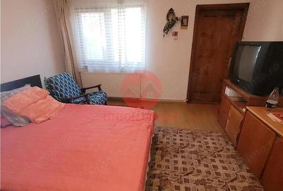 Casă cu Teren 2500 Mp în Lazu - 7