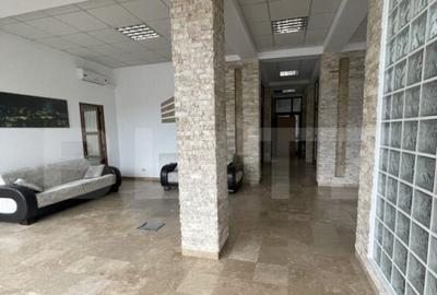 Spa?iu de birouri generos de 180 mp utili, pe centura, dis - 4