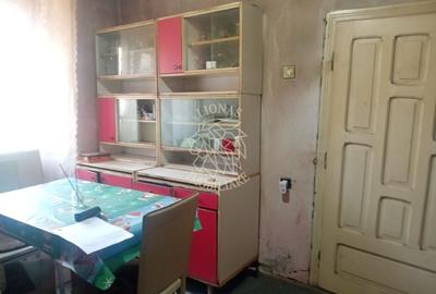 Casă individuală cu 2 camere cu Canalizare în Ultracentral - 4