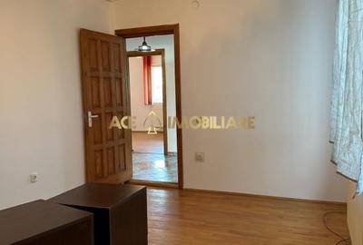 Vila | Cazare Muncitori | Berceni | Aparatorii Patriei | P+1+M - 16