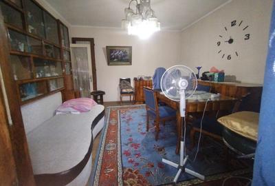 TOMIS MALL APARTAMENT CU 3 CAMERE ST 77 MP PRET 155000 EURO - 2