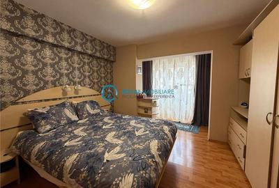 Apartament cu 4 camere decomandat în P-ța Mihai Viteazu - 4
