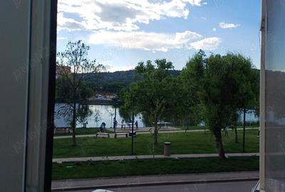 Inchiriez garsoniera zona parc debarcader - 2