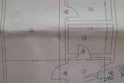 Garsonieră decomandată în Traian - 1