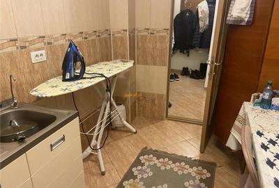 Apartament 2 camere , zona cartier Sud , decomandat 56 mp, i - 9