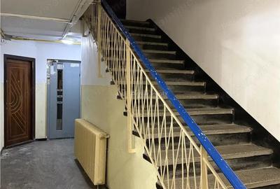 Apartament cu 3 camere decomandat în Sălăjan