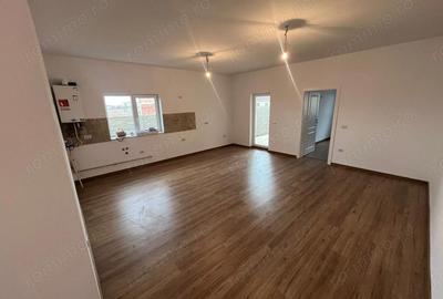 Casă cu 2 camere în Moșnița Nouă - 6