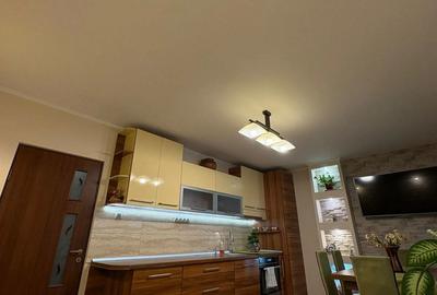 Apartament cu 3 camere decomandat în Între Lacuri - 8