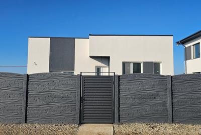 Casă individuală cu 3 camere cu Teren 320 Mp în Berceni - 1