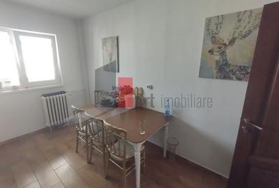 Vânzare apartament decomandat 4 camere Bd. Obregia - Pasajul Europa Unită - 4