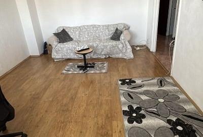 VANZARE/Apartament 4 camere decomandat/MegaMall - 2