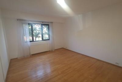 Casă individuală cu 9 camere cu Canalizare în Blașcovici - 4