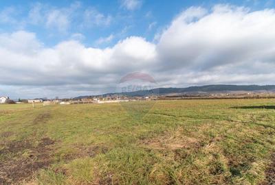 Teren intravilan in Bontida, zona Garii - 2