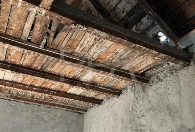 Casa + Curte 1 Mai - 10