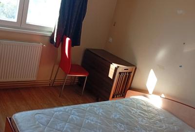 Inchiriez apartament - 3