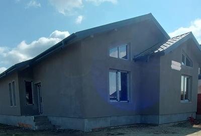 Vila de 3 camere Samurcasi Crevedia Vila de 3 camere Samurcasi Crevedia - 1