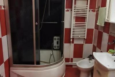 Apartament cu 2 camere decomandat în C5 - 9