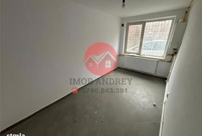 Spațiu comercial, de 80 mp, în Ultracentral - 4