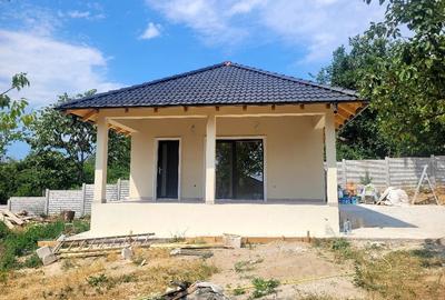 Casă cu 3 camere în Malovăț - 4