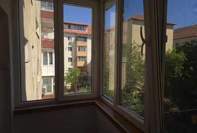 Garsonieră decomandată în Girocului - 2