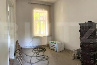 Apartament cu 3 camere semidecomandat în Central - 6