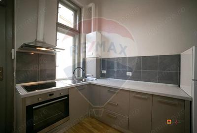 Apartament o camera de inchiriat zona ULTRACENTRAL - 3