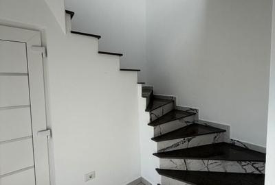 Spațiu comercial, de 180 mp, în Central - 14